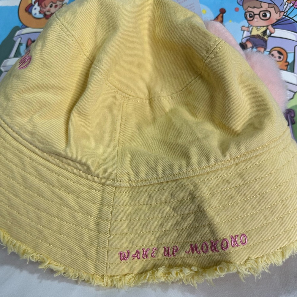 Pop Mart Awakening Spring Series MOKOKO Doll Bucket Hat Pop Land - Picture 7 of 8